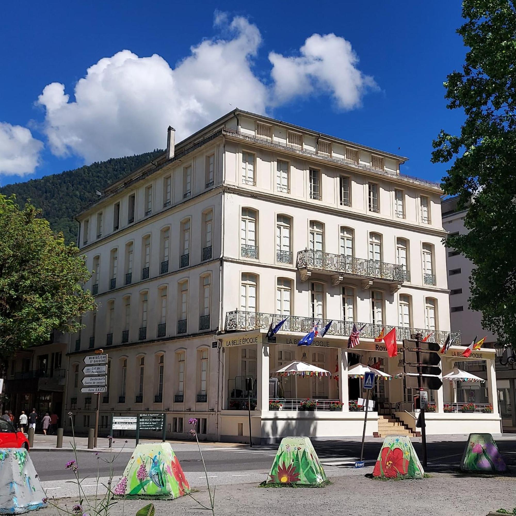 Aparthotel Royal Luchon Bagnères-de-Luchon Exterior foto